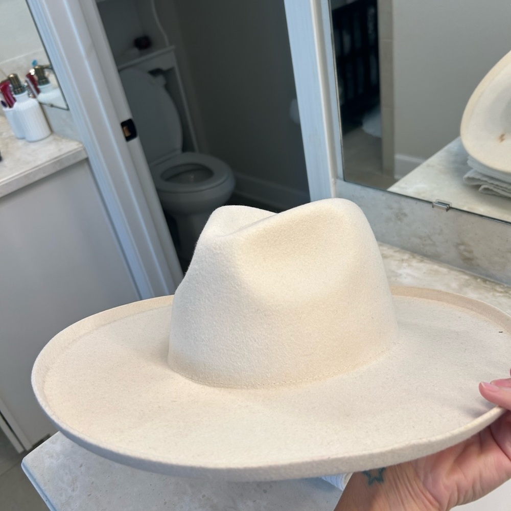 Lack of Color Cream Felt Hat Large